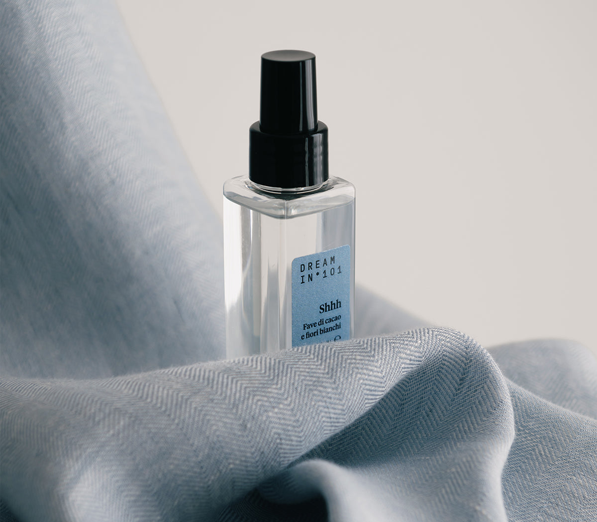 Profumo per Tessuti Shhh Fave di Cacao e Fiori Bianchi - 100ml